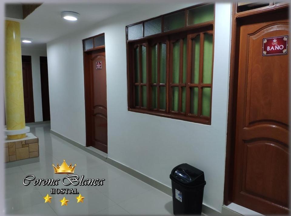 Hostal Corona Blanca Sucre Ngoại thất bức ảnh