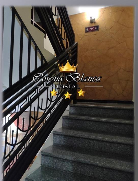 Hostal Corona Blanca Sucre Ngoại thất bức ảnh