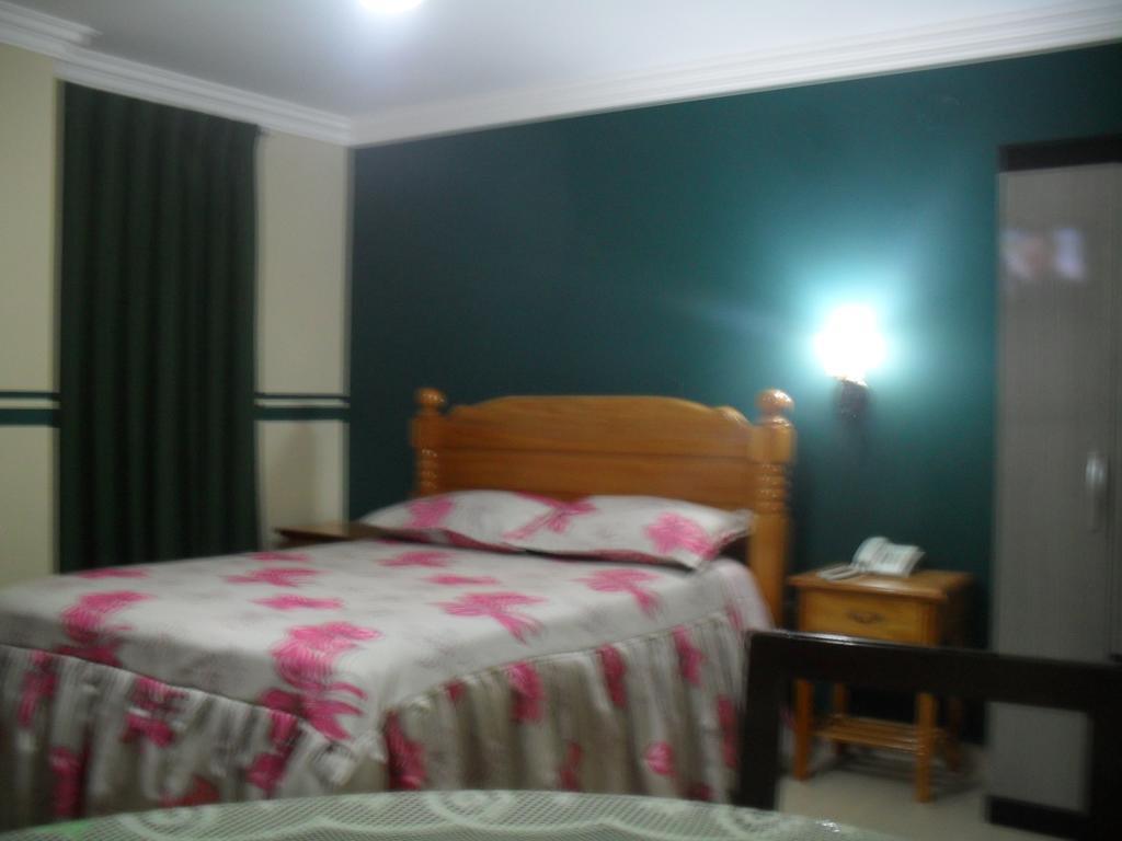Hostal Corona Blanca Sucre Phòng bức ảnh