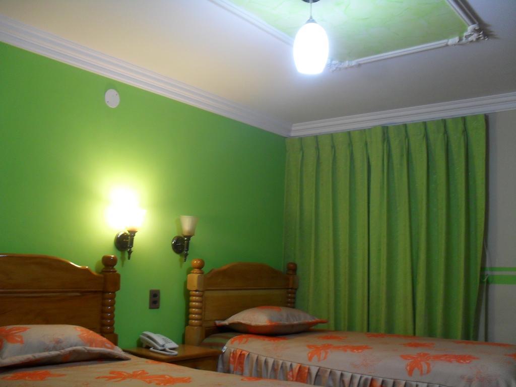 Hostal Corona Blanca Sucre Phòng bức ảnh