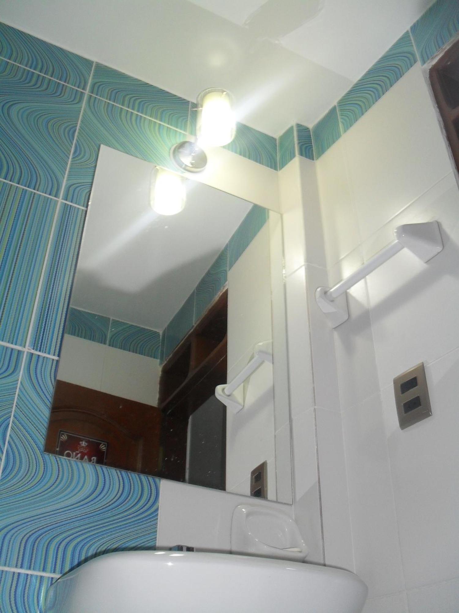 Hostal Corona Blanca Sucre Ngoại thất bức ảnh