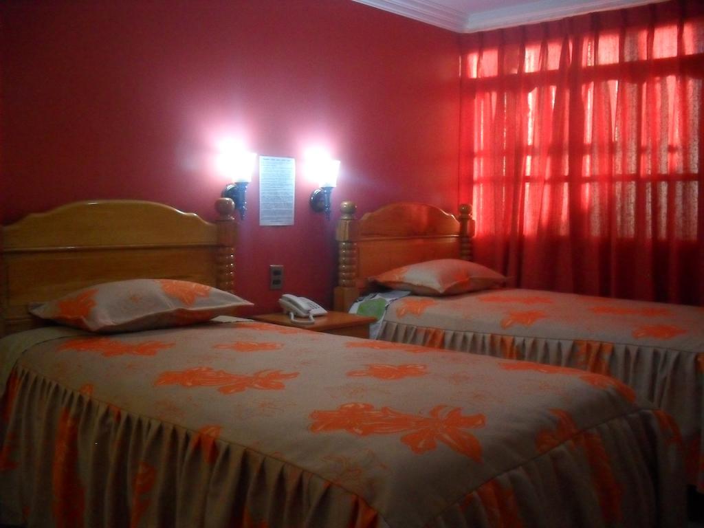 Hostal Corona Blanca Sucre Phòng bức ảnh
